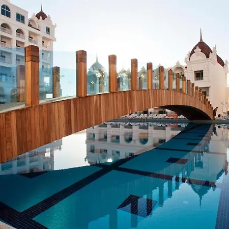 Resort Oz Premium Side