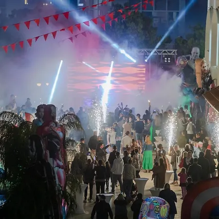 Rezort Oz Premium Side