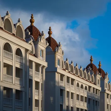 Oz Premium 度假村